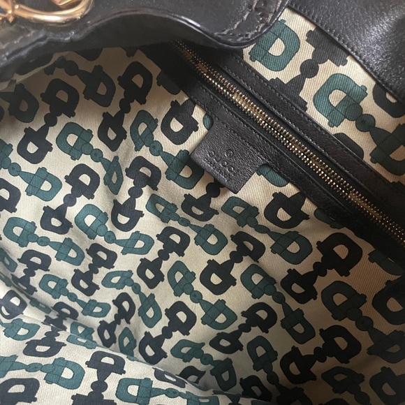 100% Authentic Gucci Indy Hobo - Picture 4 of 14